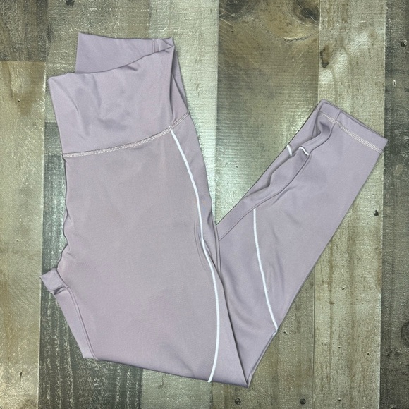 Adidas Active Leggings size Medium - Picture 1 of 9